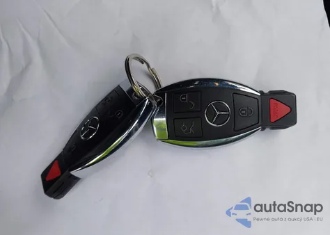 2018 Mercedes-Benz Glc 300 Coupe 4Matic z USA, uszkodzony, nr VIN WDC0J4KBXJF361506